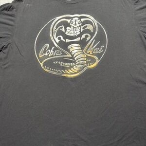 Cobra Kai skeleton snake 2xl graphic t-shirt